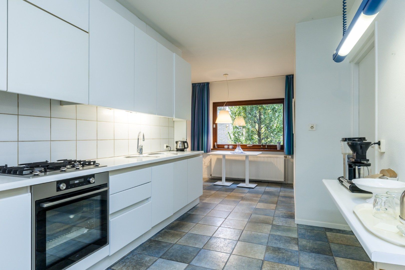 Photo 18 of Burg. Pijlsstraat 16