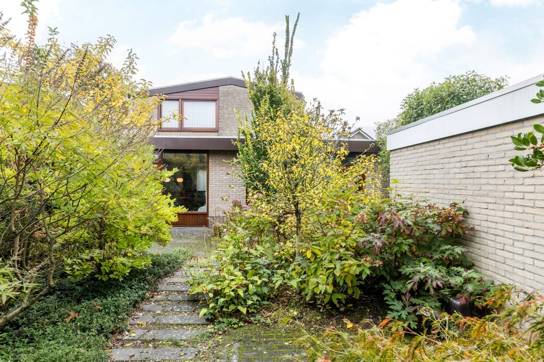 Photo 23 of Burg. Pijlsstraat 16