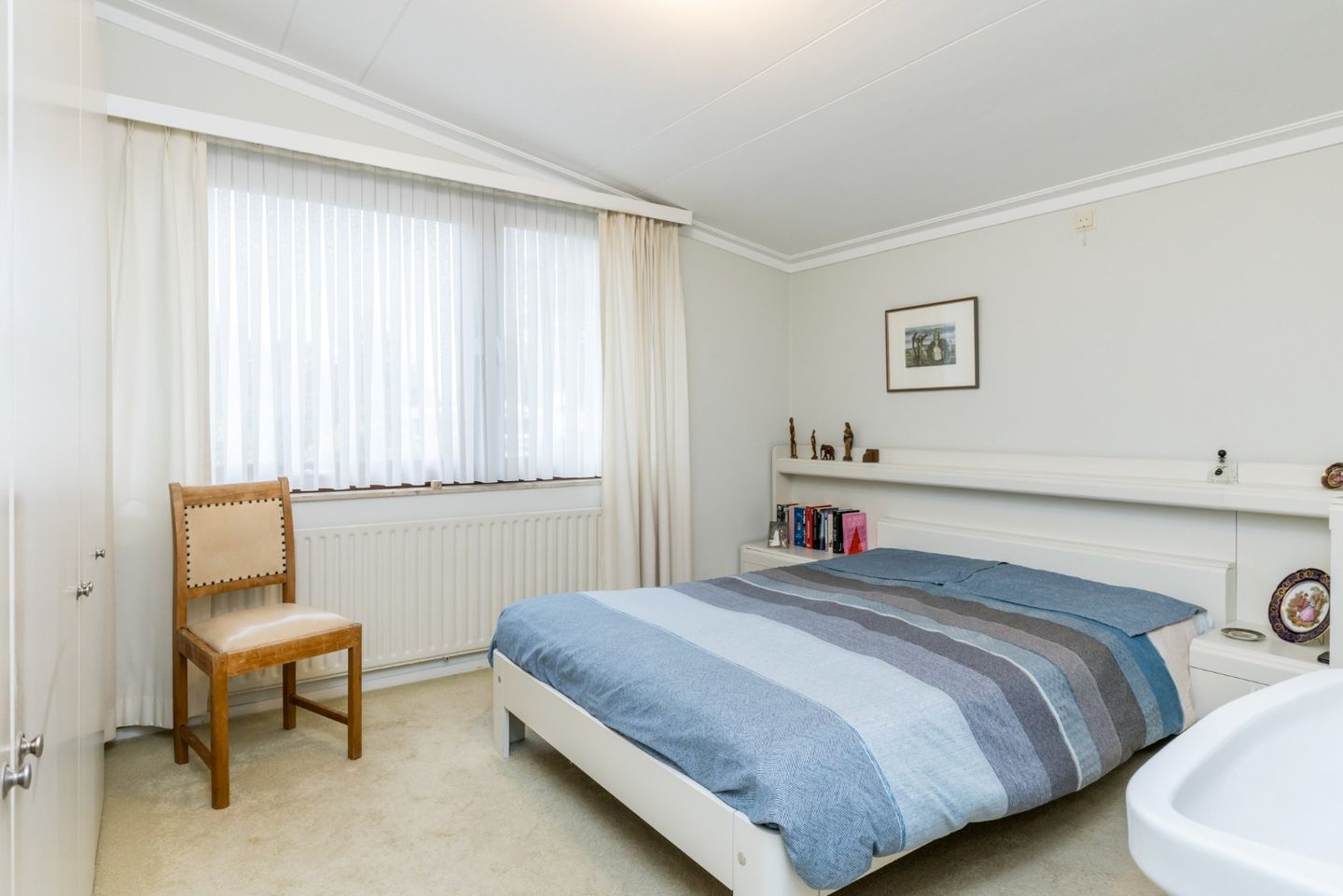 Photo 29 of Burg. Pijlsstraat 16