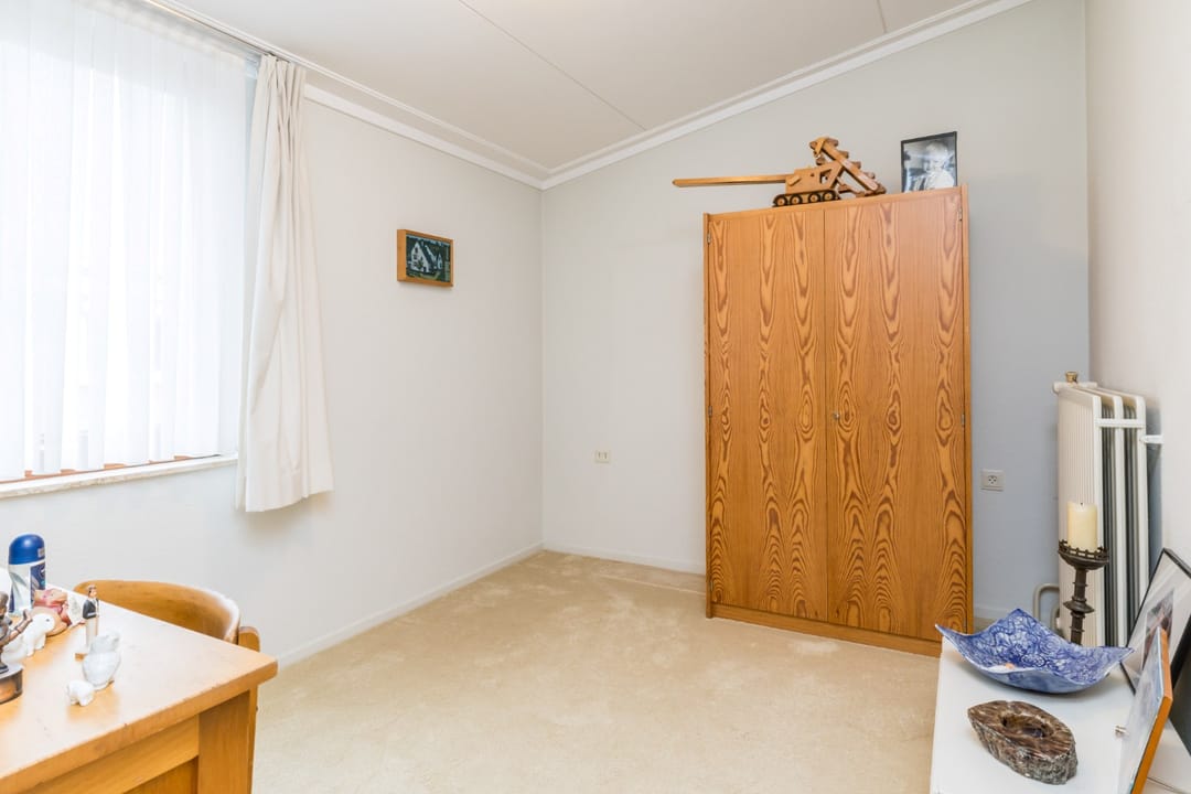 Photo 32 of Burg. Pijlsstraat 16