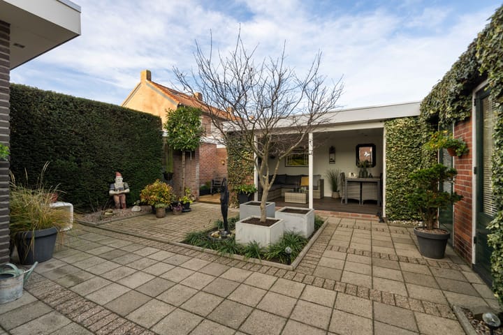 Photo 37 of Schuttebeemd 51