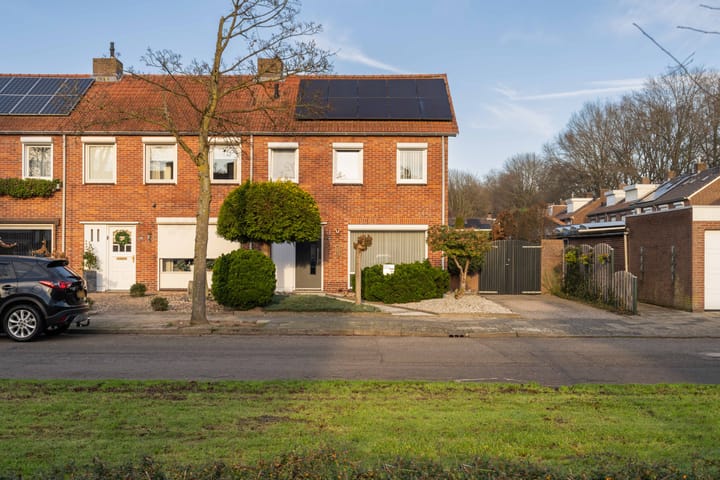 Photo 49 of Schuttebeemd 51