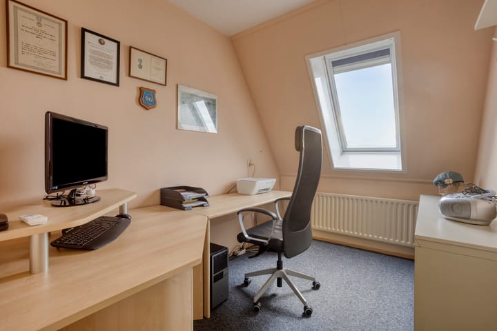 Photo 24 of Walcherenstraat 32