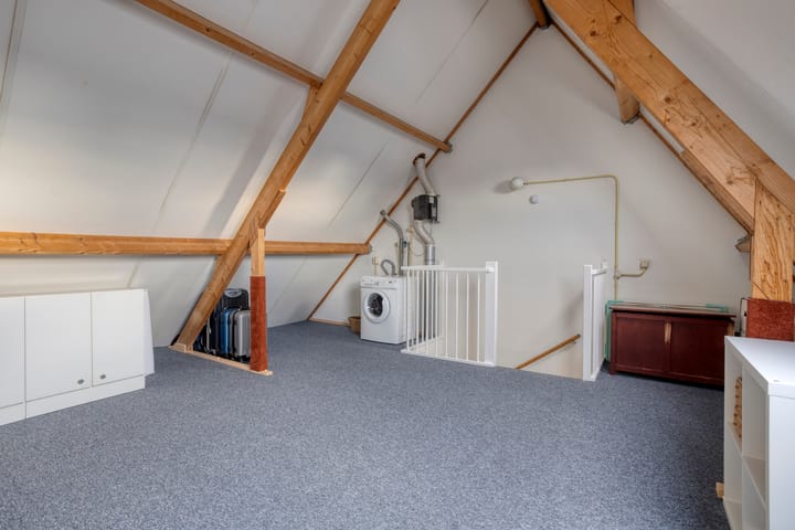 Photo 27 of Walcherenstraat 32