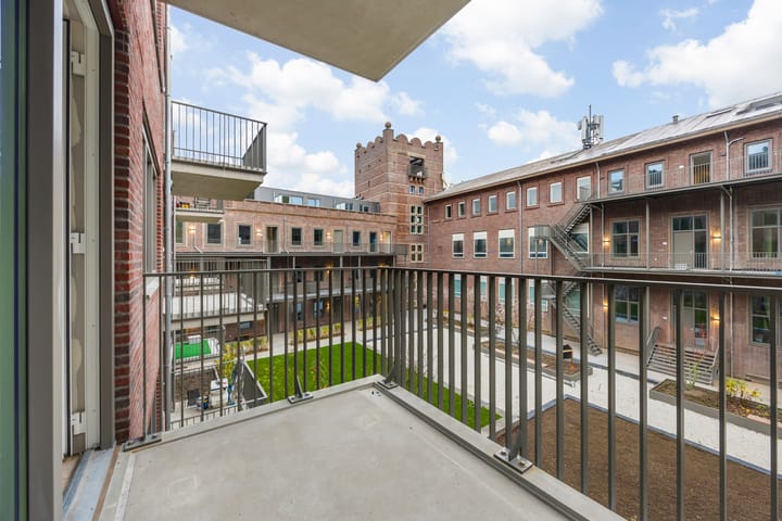 Foto 17 van Akkerstraat 141