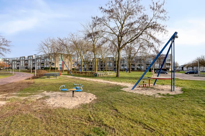 Photo 44 of Walcherenstraat 32