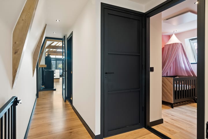 Photo 8 of Midstraat 122