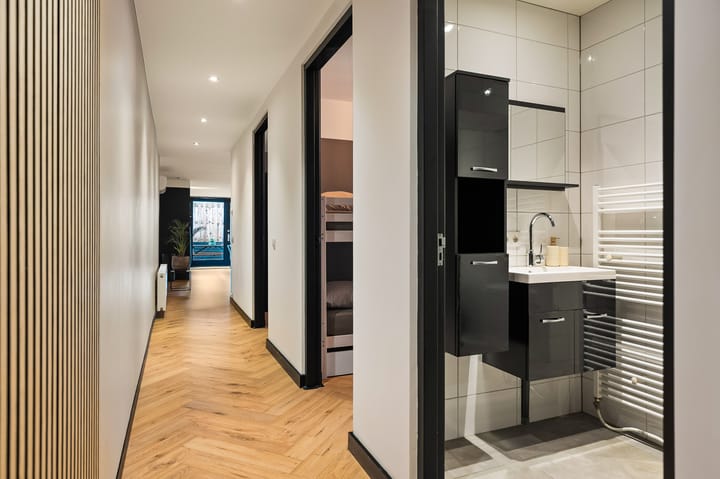 Photo 40 of Midstraat 122