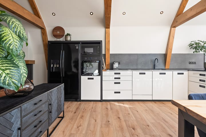 Photo 14 of Midstraat 122