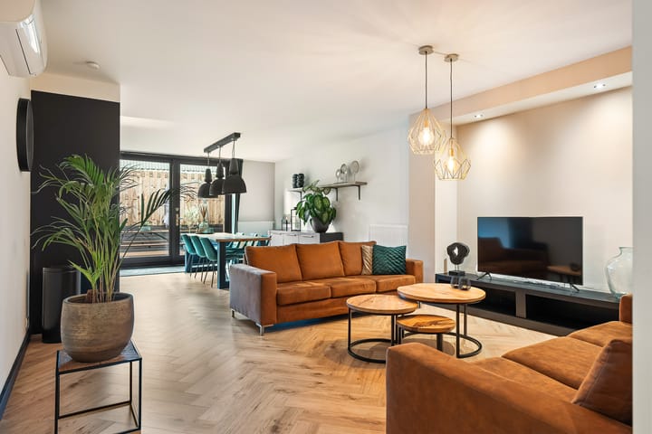 Photo 41 of Midstraat 122