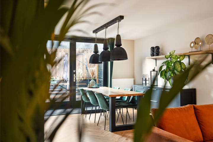 Photo 46 of Midstraat 122