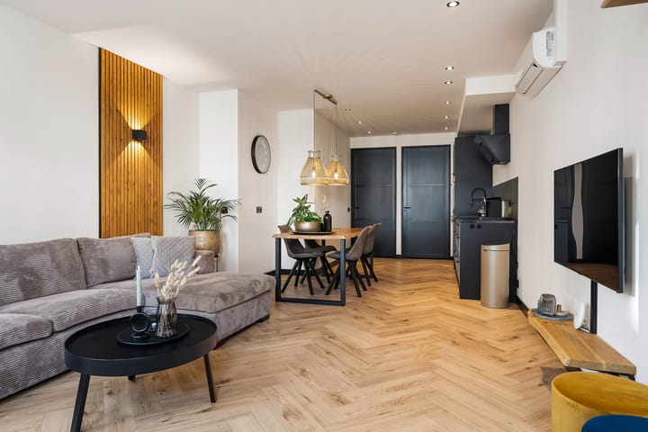 Photo 59 of Midstraat 122