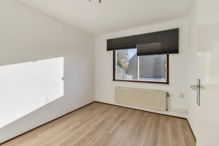 Photo 16 of Röntgenstraat 8