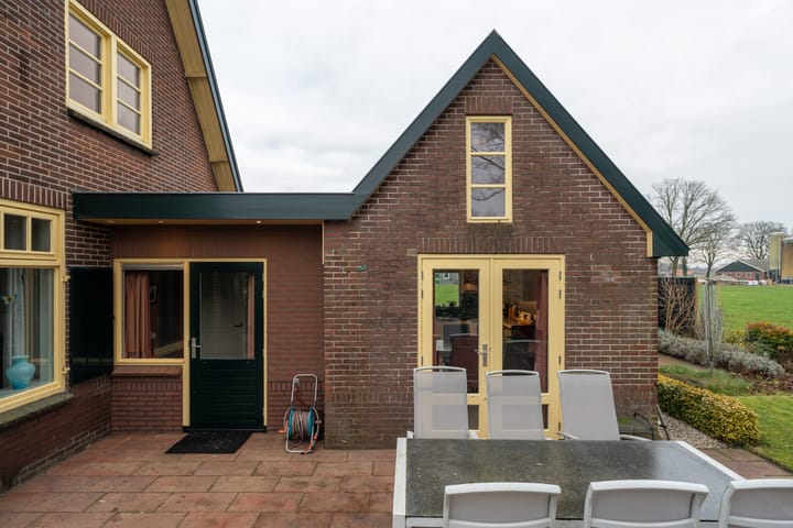 Foto 17 van Papenstraat 38