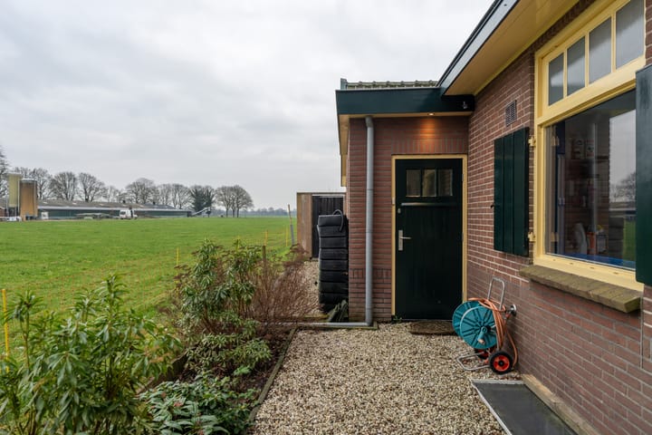 Foto 23 van Papenstraat 38