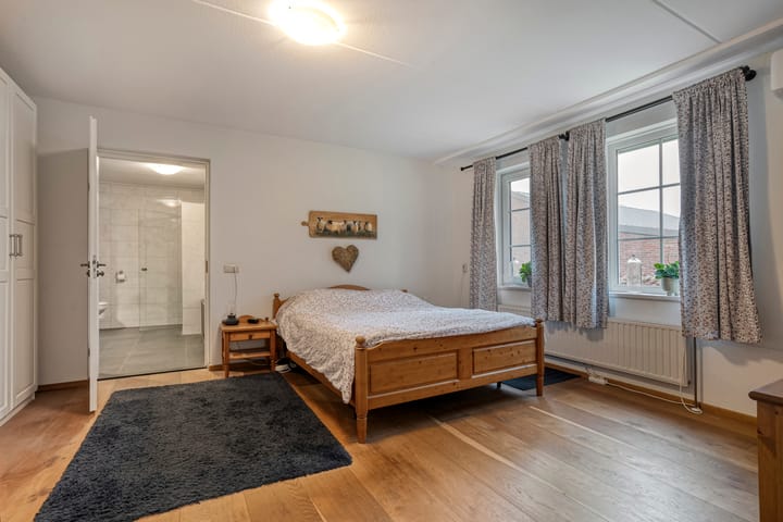 Foto 25 van Derde Kruisdiep WZ 4