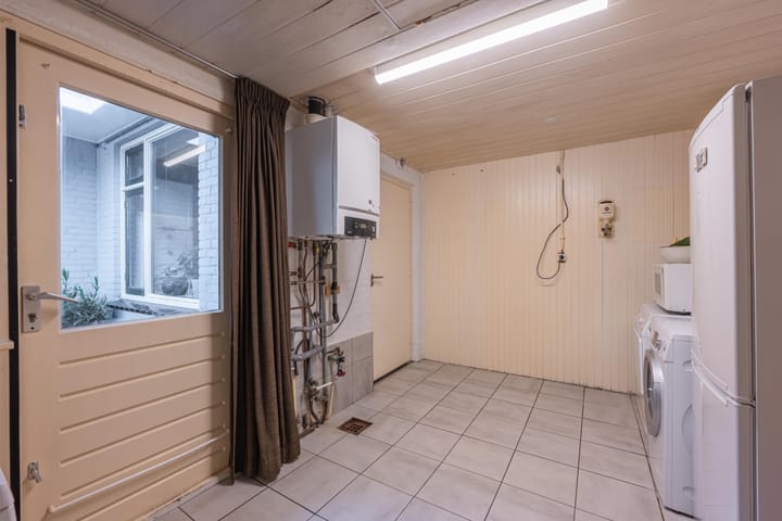 Foto 28 van Burgemeester Bouwensweg 21