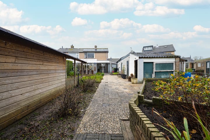 Foto 43 van Burgemeester Bouwensweg 21