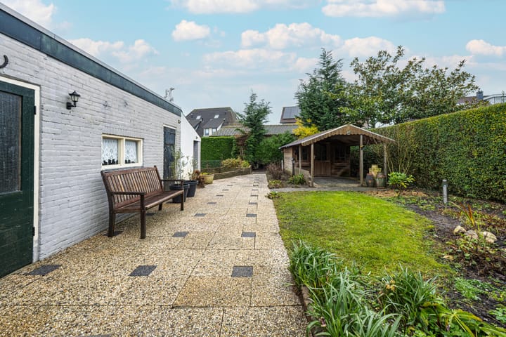 Foto 52 van Burgemeester Bouwensweg 21