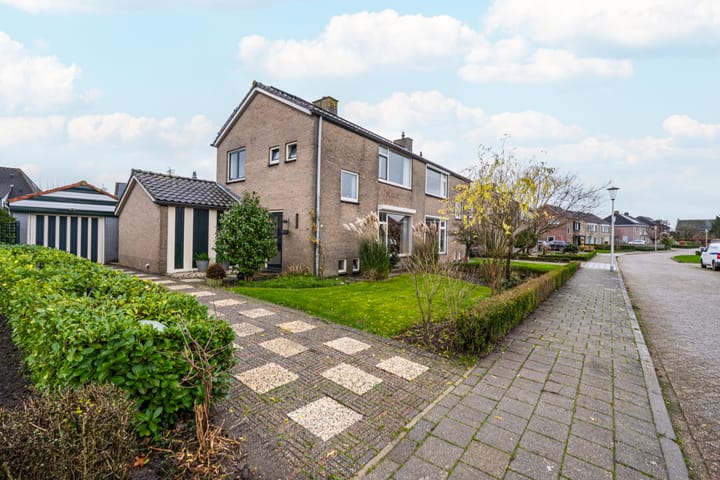 Foto 60 van Burgemeester Bouwensweg 21