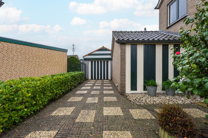 Foto 62 van Burgemeester Bouwensweg 21