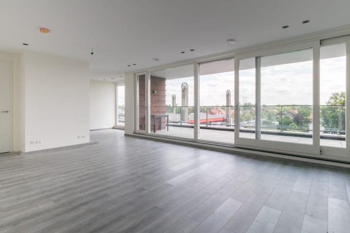 Photo 2 of Kanaaldijk Noord 11-A