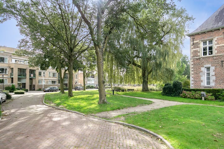 Foto 39 van Dommelrodelaan 13-M