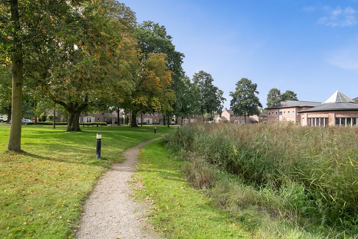 Foto 42 van Dommelrodelaan 13-M