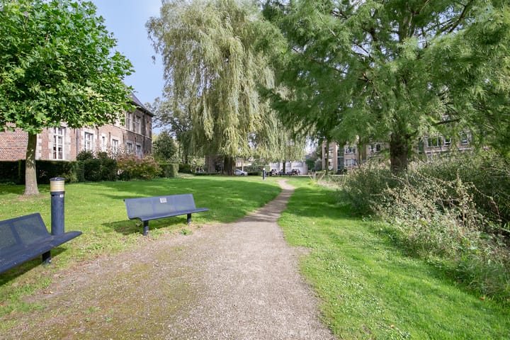 Foto 44 van Dommelrodelaan 13-M