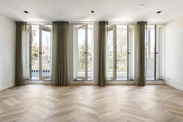 Photo 4 of Laan van Nieuw-Oost-Indië 14-D