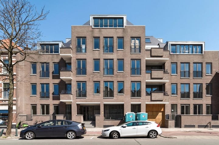 Photo 13 of Laan van Nieuw-Oost-Indië 14-D