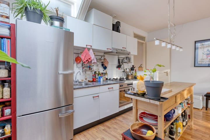 Photo 11 of Zandvoortselaan 129-A