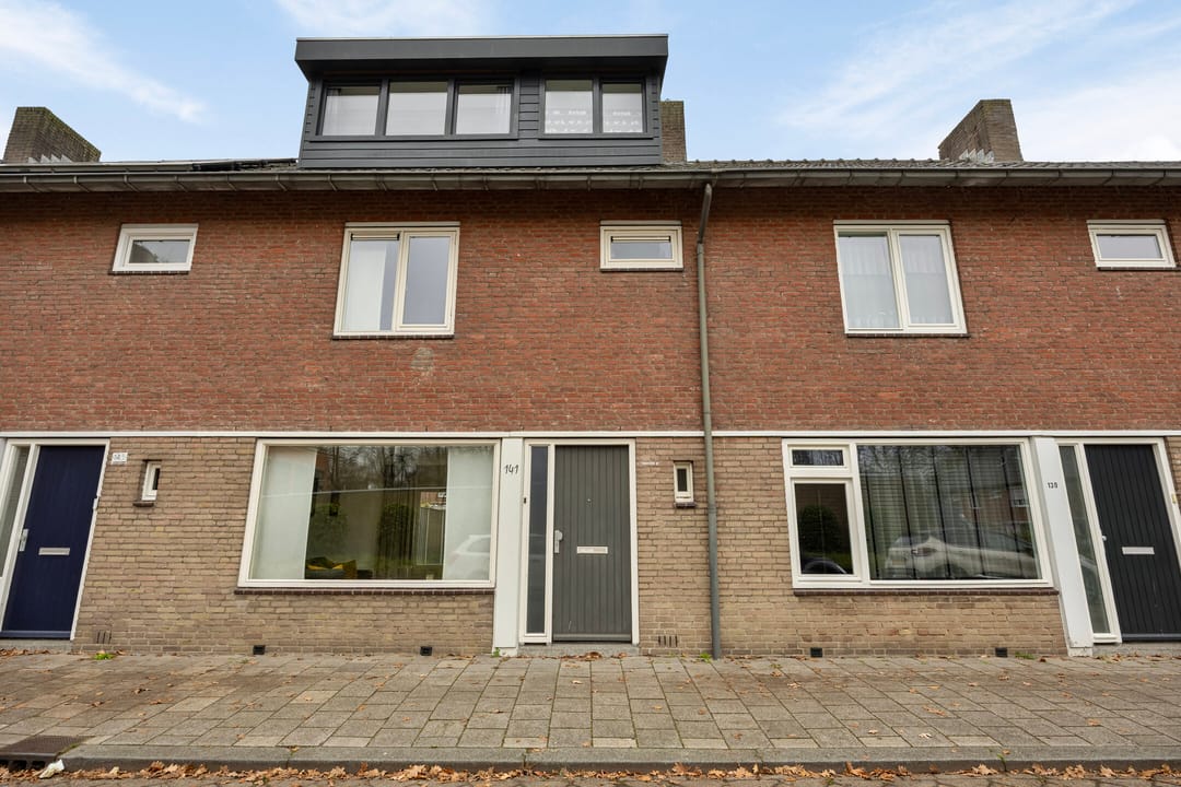 Photo 26 of Martinitorenstraat 141