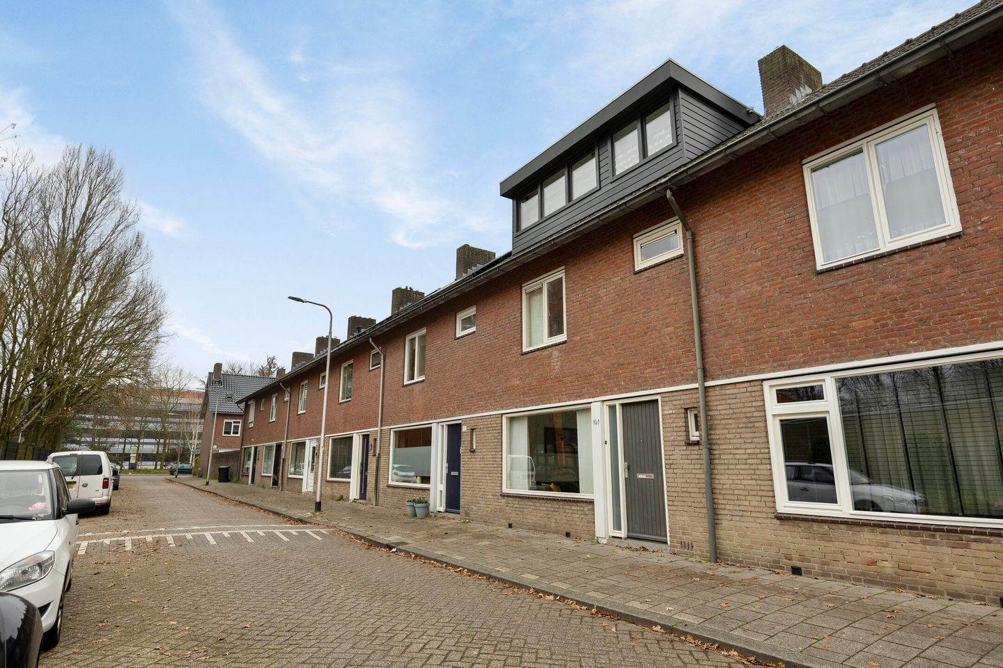 Photo 25 of Martinitorenstraat 141