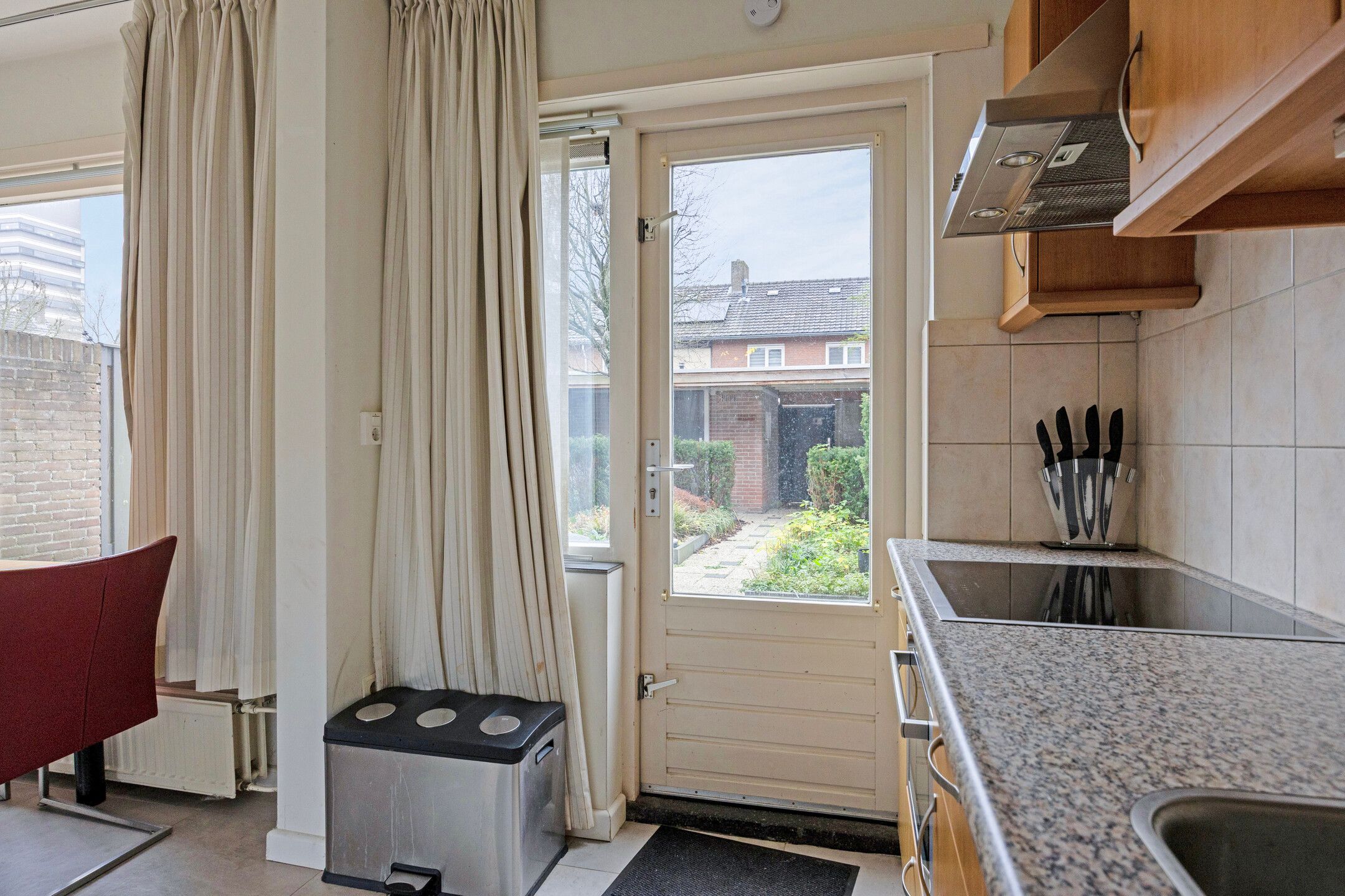 Photo 9 of Martinitorenstraat 141