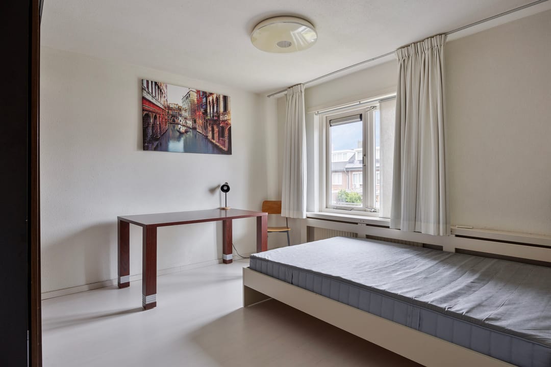 Photo 13 of Martinitorenstraat 141