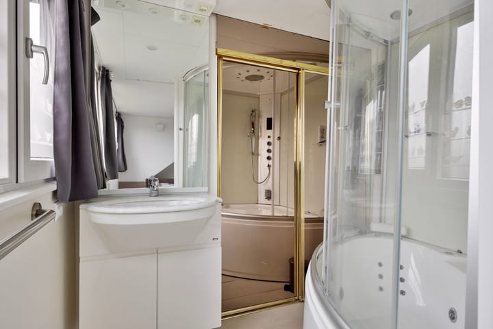 Foto 21 van Martinitorenstraat 141