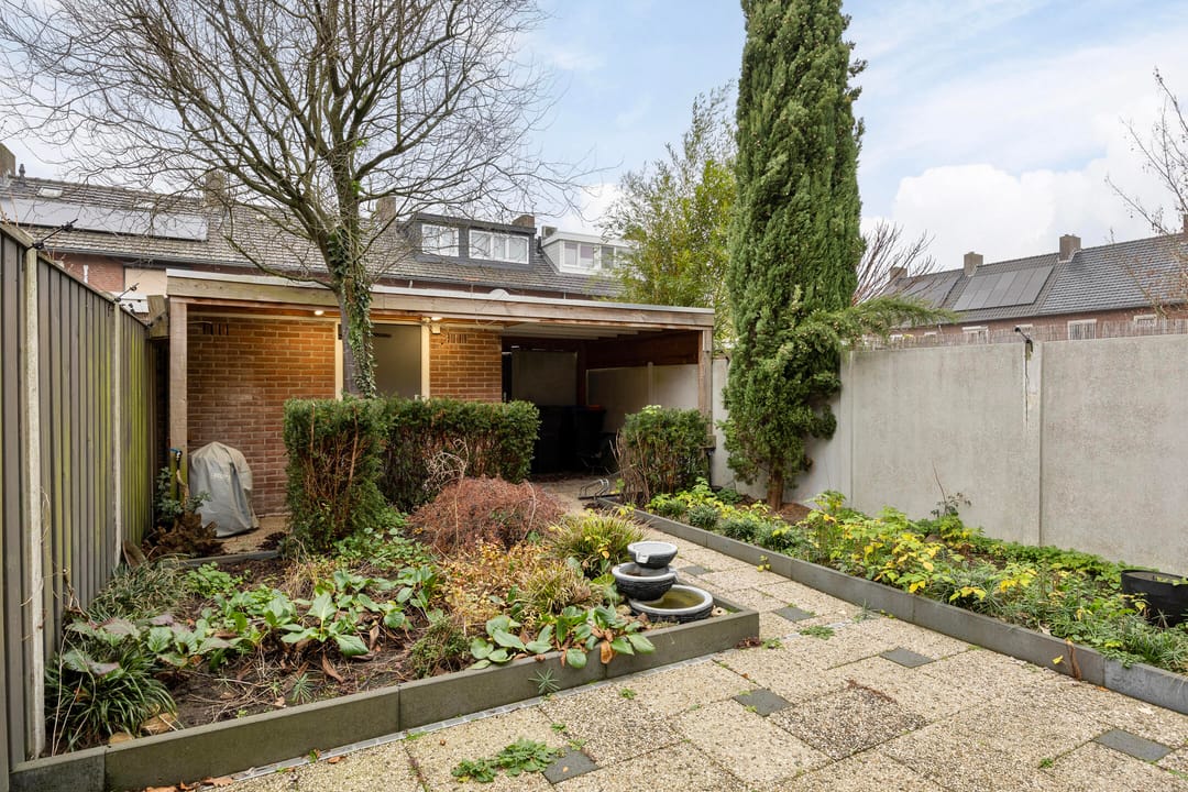 Photo 23 of Martinitorenstraat 141