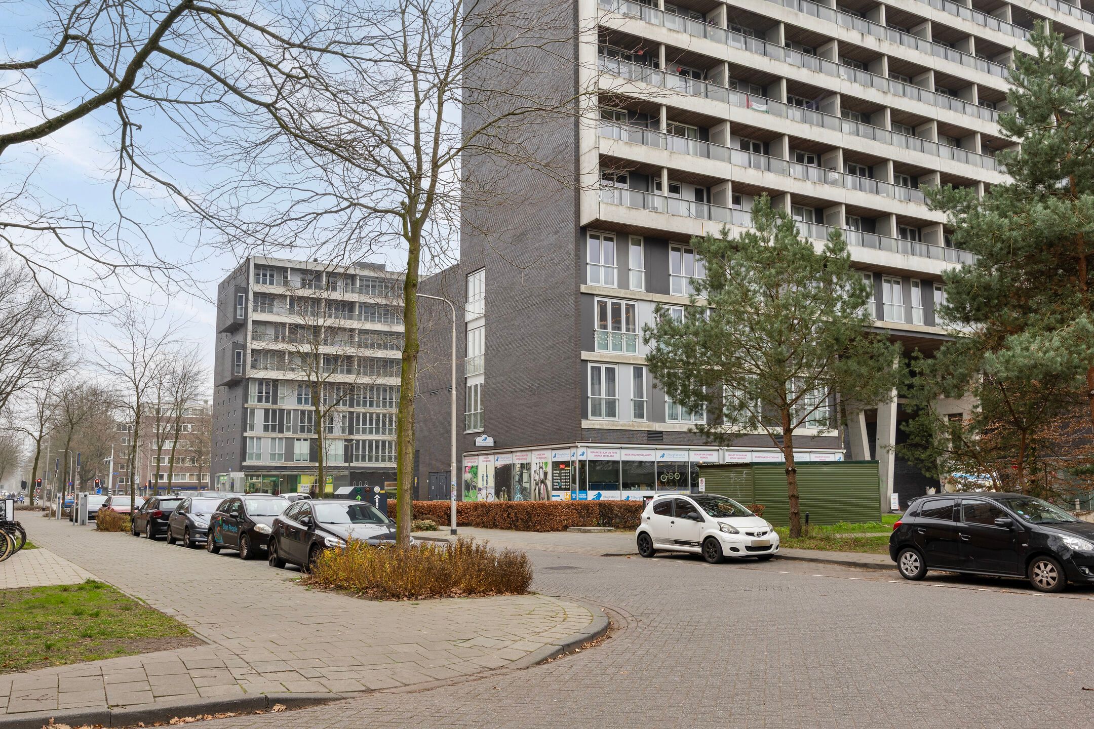 Photo 27 of Martinitorenstraat 141