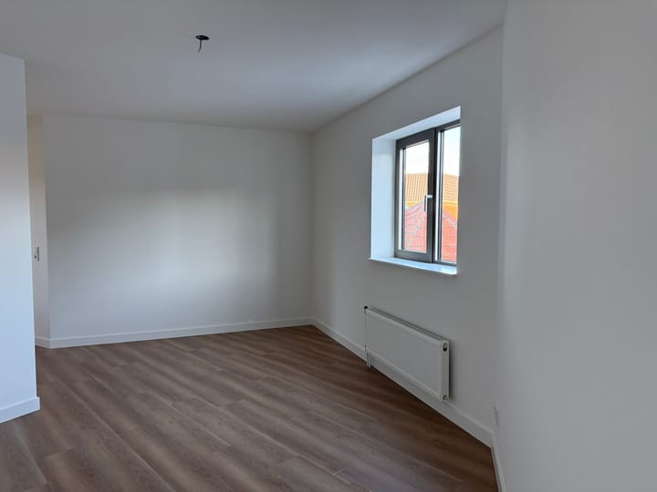 Photo 10 of Vinkenstraat 8-C