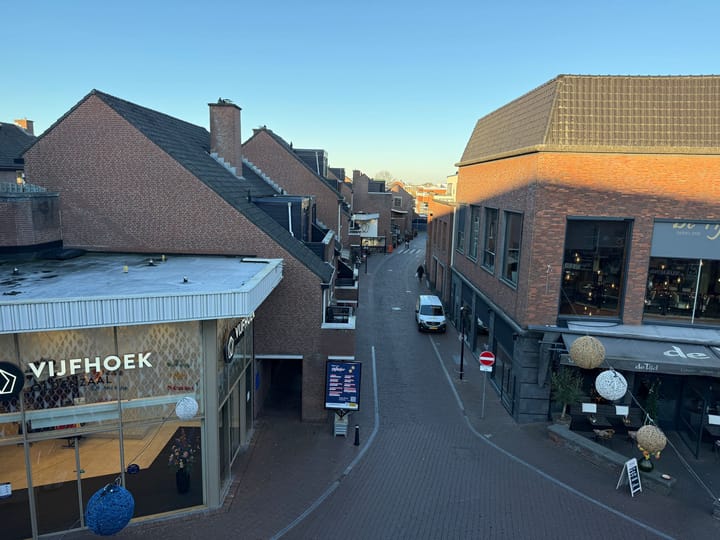 Photo 15 of Vinkenstraat 8-C