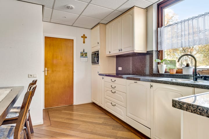 Foto 18 van Venloseweg 111