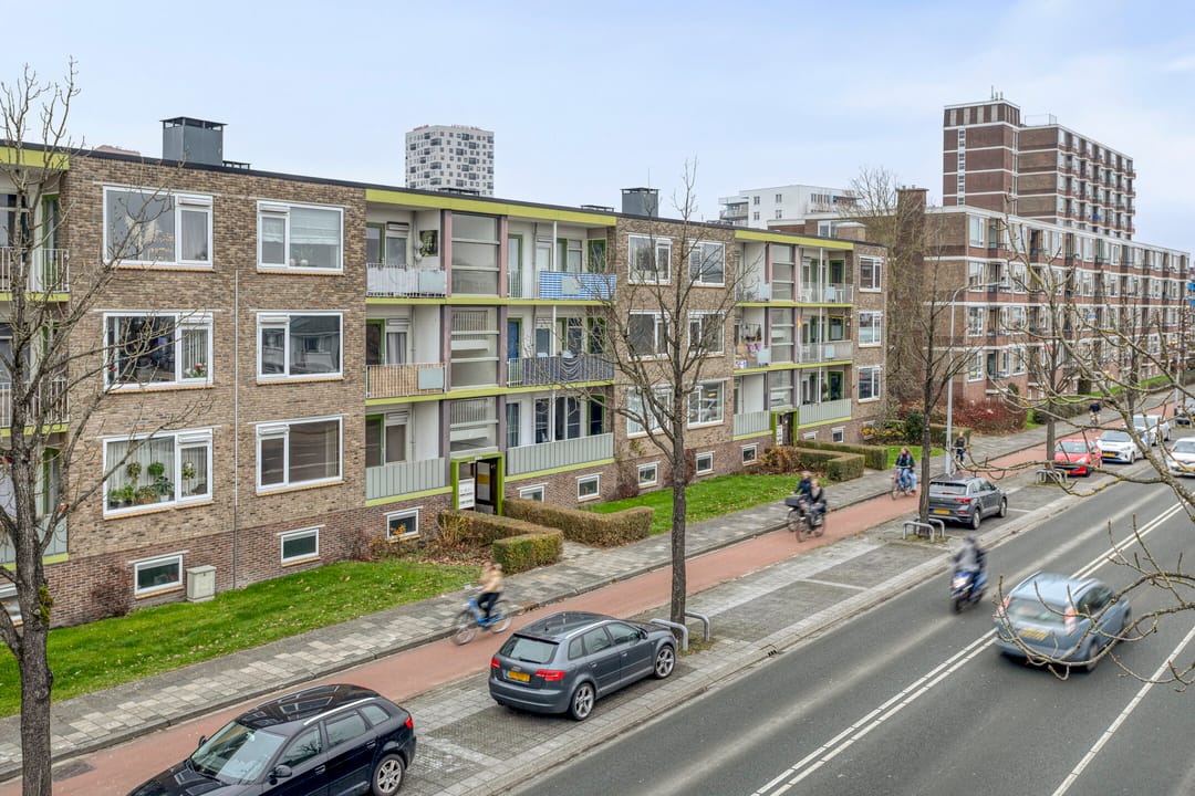 Photo 8 of Paterswoldseweg 351