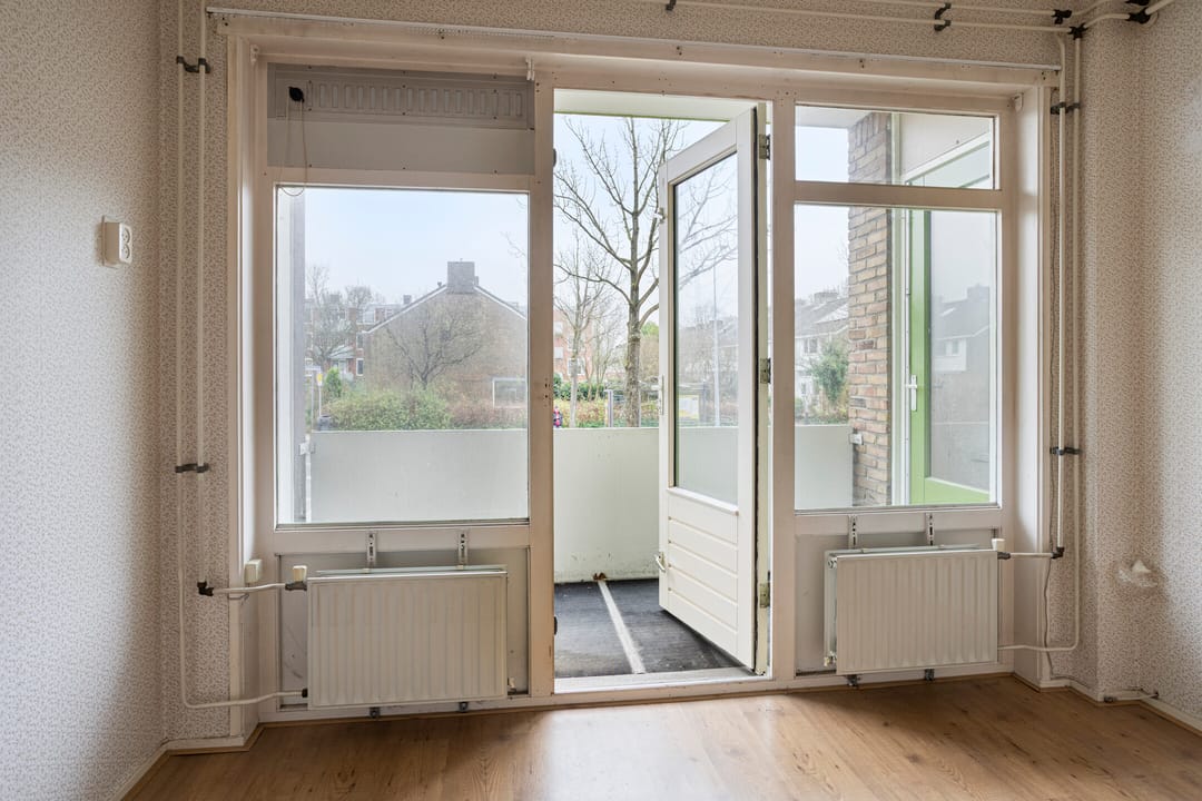 Photo 31 of Paterswoldseweg 351