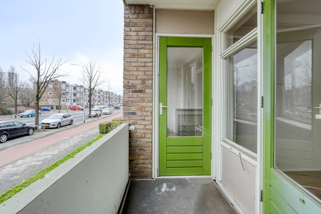 Photo 32 of Paterswoldseweg 351