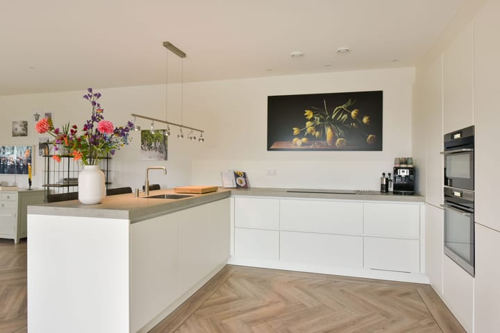 Photo 9 of Dorpsstraat 113-H