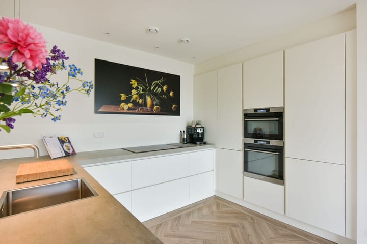 Photo 10 of Dorpsstraat 113-H