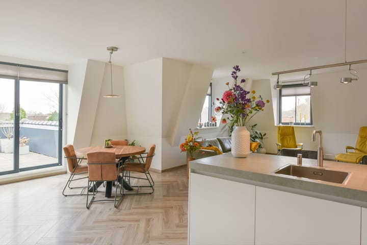 Photo 11 of Dorpsstraat 113-H