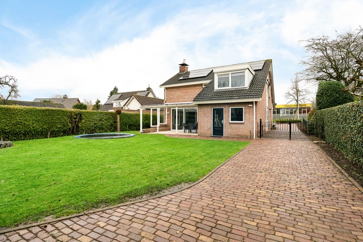 Photo 4 of Dorpstraat 31
