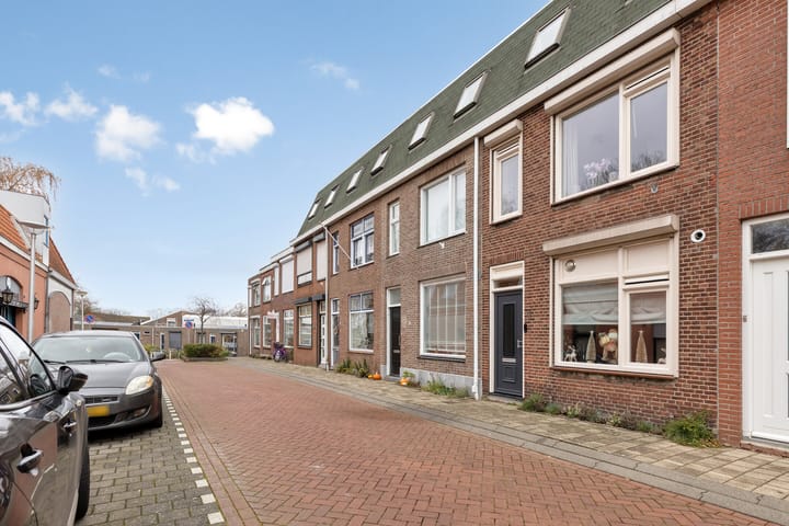 Foto 8 van Rozenstraat 13